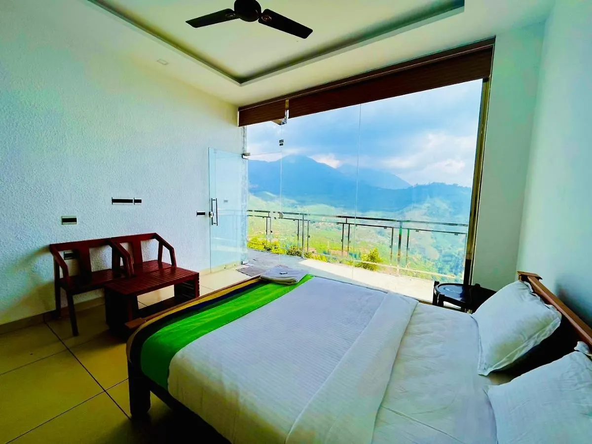 Five Bedroom Villa 무나르