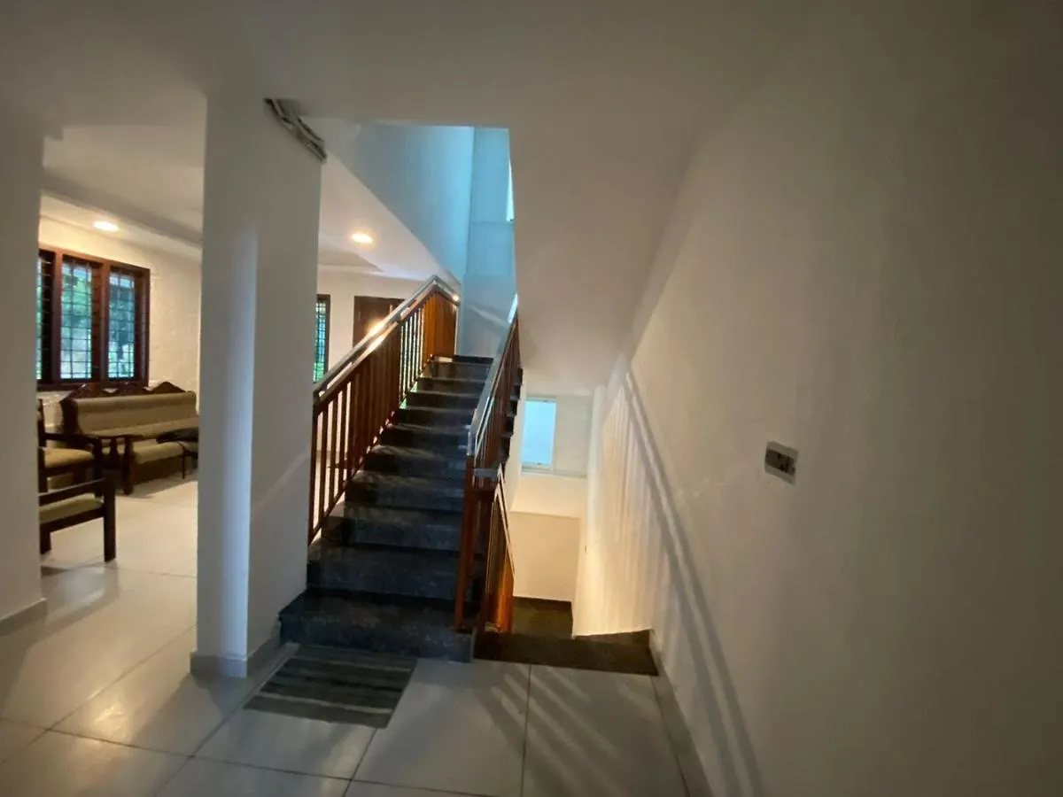 Five Bedroom Villa Munnar Indie